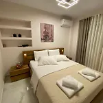 Lejlighed Andry's Slow Living In The Heart Of By 8essentially