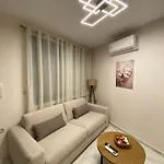 Lejlighed Andry's Slow Living In The Heart Of By 8essentially *